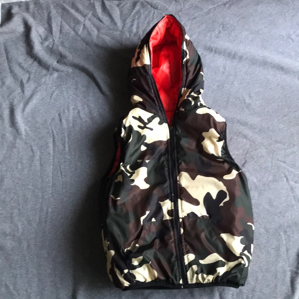 Women’s insulated vest, reversible, size S